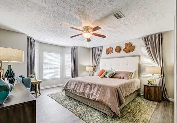 Gorgeous Bedroom at The Veranda, Lawrenceville, GA, 30044