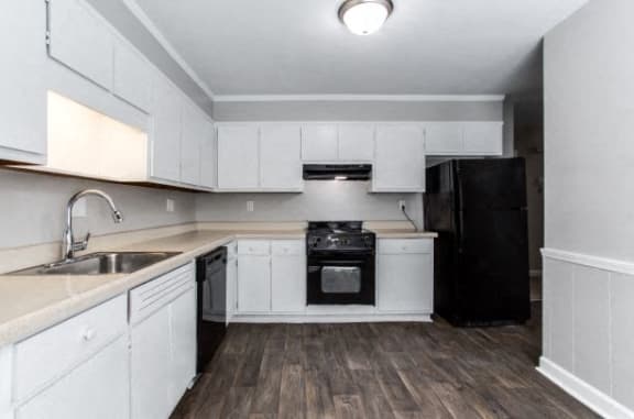 Spacious Kitchen at The Mason Mills Apartments, Decatur, 30033