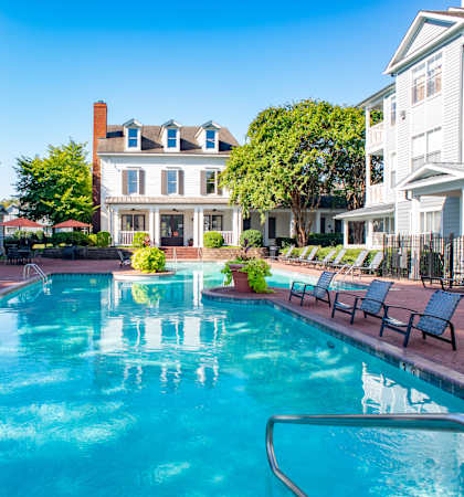 Glimmering Pool at Legacy Farm located in Collierville, TN 38017