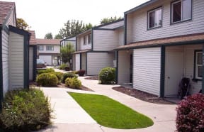 Wylie Street courtyard