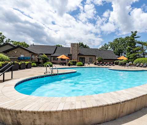 Clear blue shimmering pool at Heather Ridge Apartments, Michigan, 48185