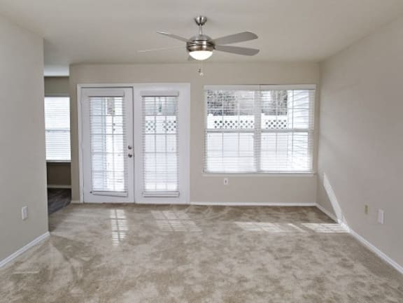 Room with ceiling fan