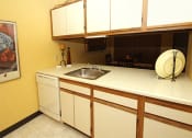 Thumbnail 32 of 34 - Kitchen