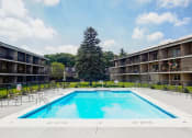 Thumbnail 25 of 50 - Pool