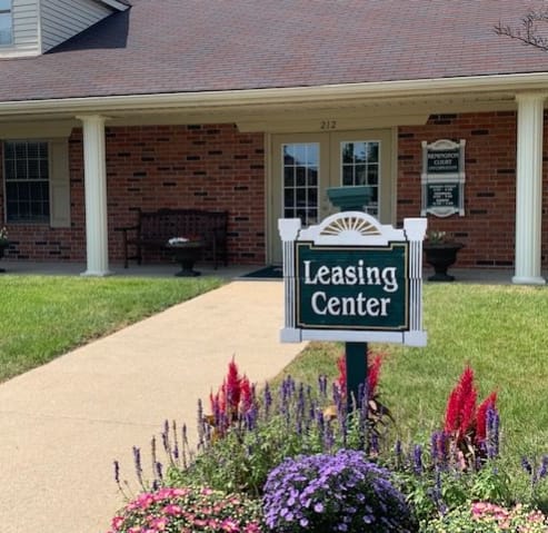 Remington Court Apartments in Mishawaka IN