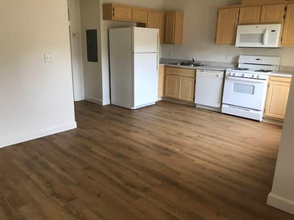Image of space next to the kitchen