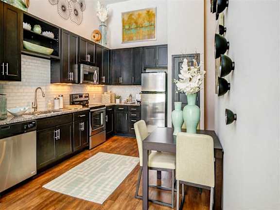 Luxury North Nashville Apartments for Rent