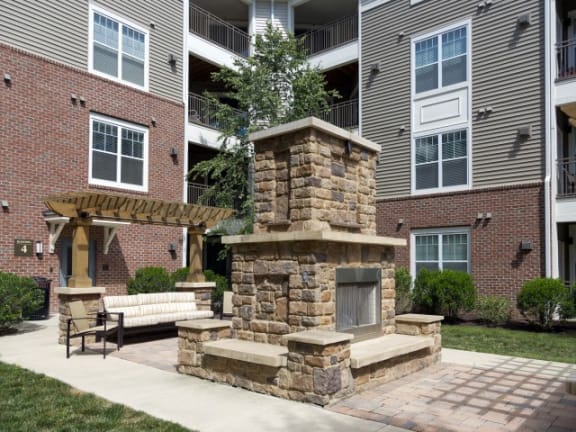 apartments with fireplace lounge