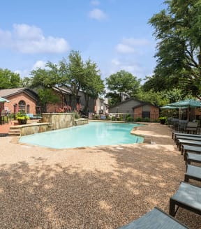 Community Swimming Pool at Dallas North Park Apartments in Dallas, TX-SMLAM.