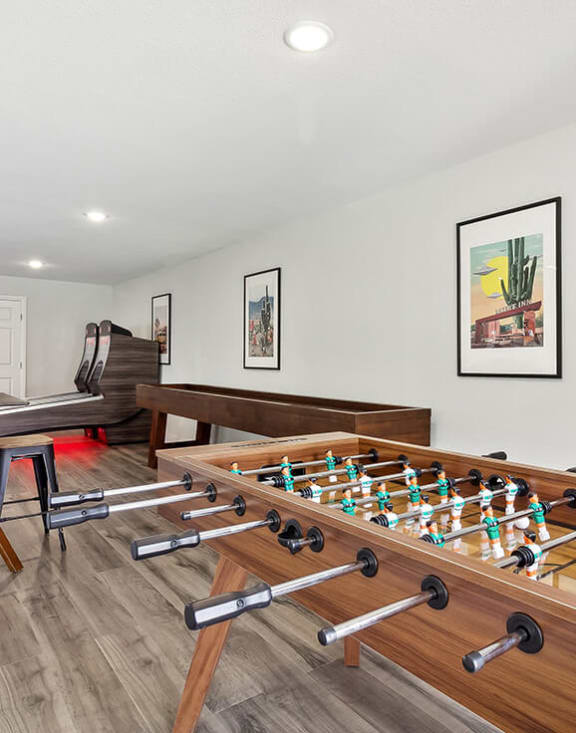 Community Clubhouse with Game Tables and Lounge Furniture at Loma Vista Apartments in Las Vegas, NV-SMLAM.