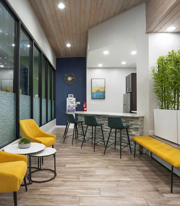 Community Clubhouse with Kitchen Area at Haven at Water's Edge Apartments in Tampa, FL-SMLAM.