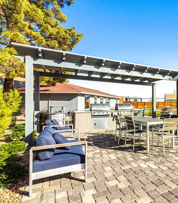 Sundeck and grills at Bridges on Tropicana
