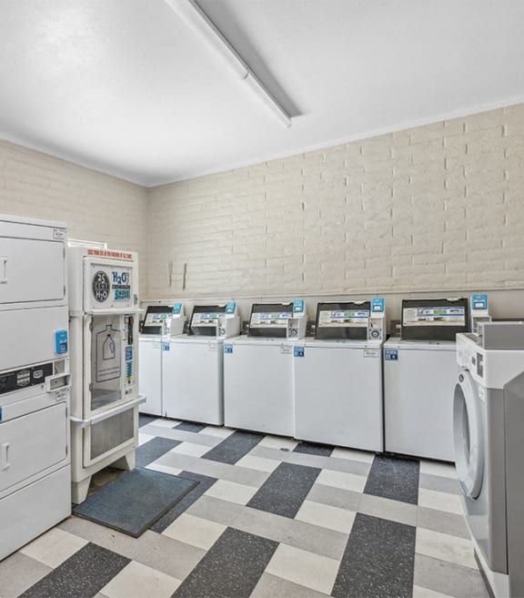 Laundry center at Hampton Park apartments