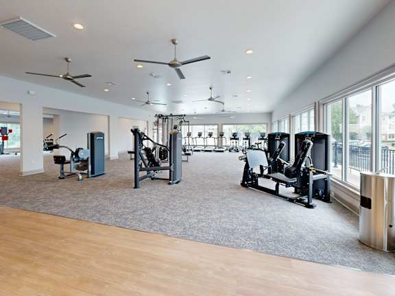Gym at Reserve at Park Place Apartment Homes, Hattiesburg, 39402