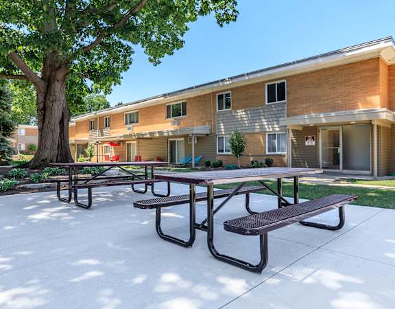 our picnic tables are conveniently located in the courtyard of our apartments