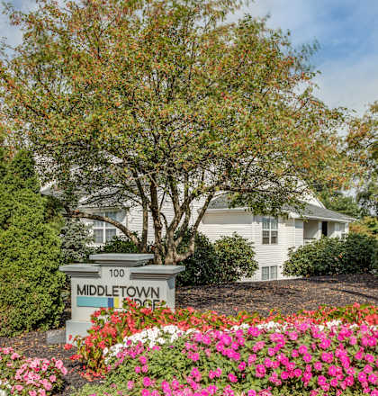 Monumental Signage at Middletown Ridge Apartments, Middletown, CT, 06457