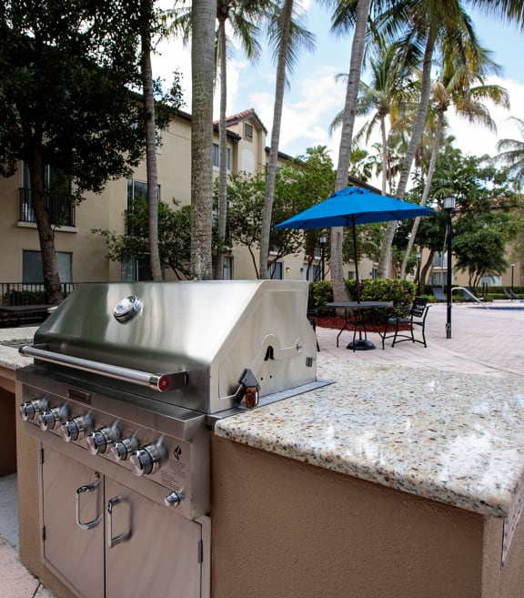 Exterior Building and BBQ at The Barrington Club, Coral Springs, 33065