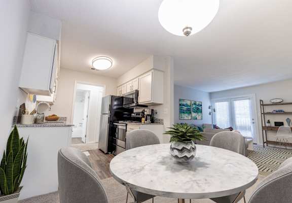 Dining Area With Kitchen View at Gramercy Apartments, 945 Mohawk Hills, Carmel