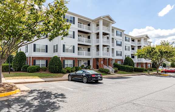 our apartments offer a parking lot for your car at SomerHill Farms Apartments in Gainesville, 20155