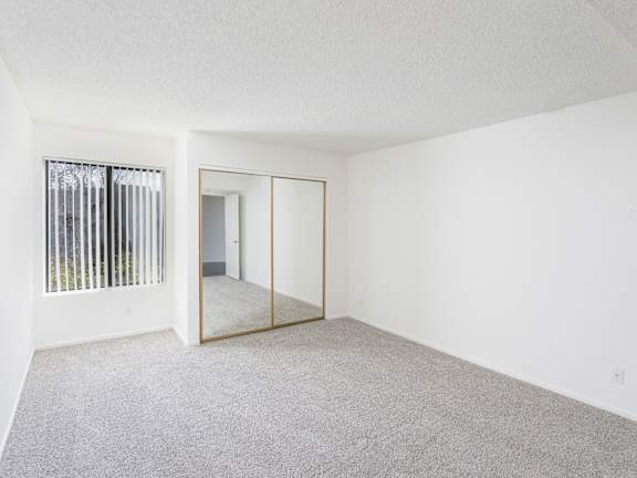 Room with Closet at Vineland Gardens, Studio City, CA, 91602