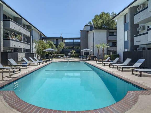 Seasonal Beautiful Outdoor Swimming Pool at Nortview-Southview Apartment Homes, Reseda, 91335