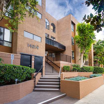 Welcoming Property Sign at Burbank Gardens Apartments, Sherman Oaks, 91411