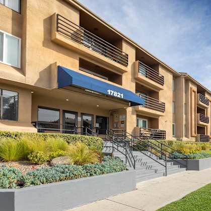 Exterior of Building at Northridge Gardens Apartments, Northridge, California