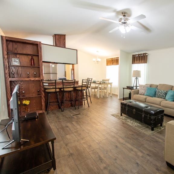 Living Area at Heritage Oaks, Lincoln, 68521