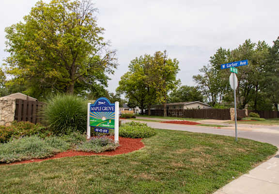 beautiful front entrance sign at Maple Grove in Lincoln, NE