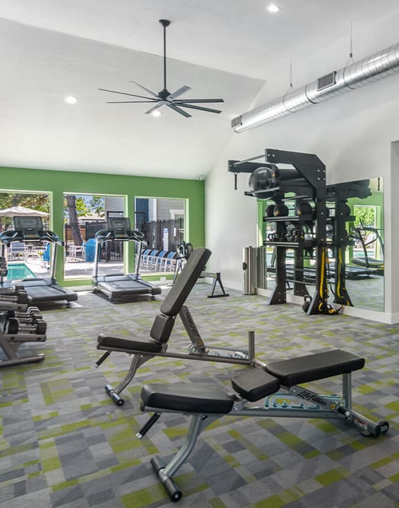 Community Fitness Center with Equipment at Overlook Apartments located in Salt Lake City, UT-MEDAM.