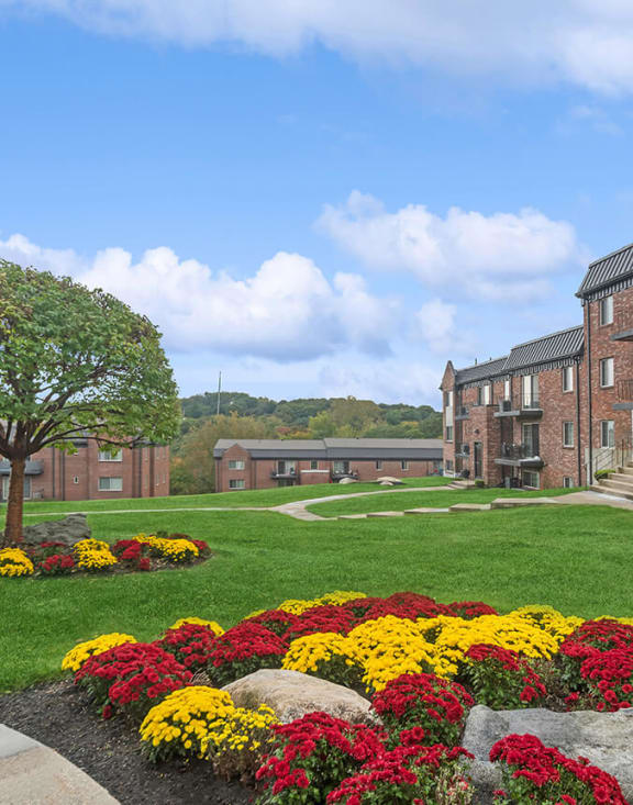 Exterior Community Building and Landscape at Heights Marlborough Apartments in Marlborough, MA-MEDAM.