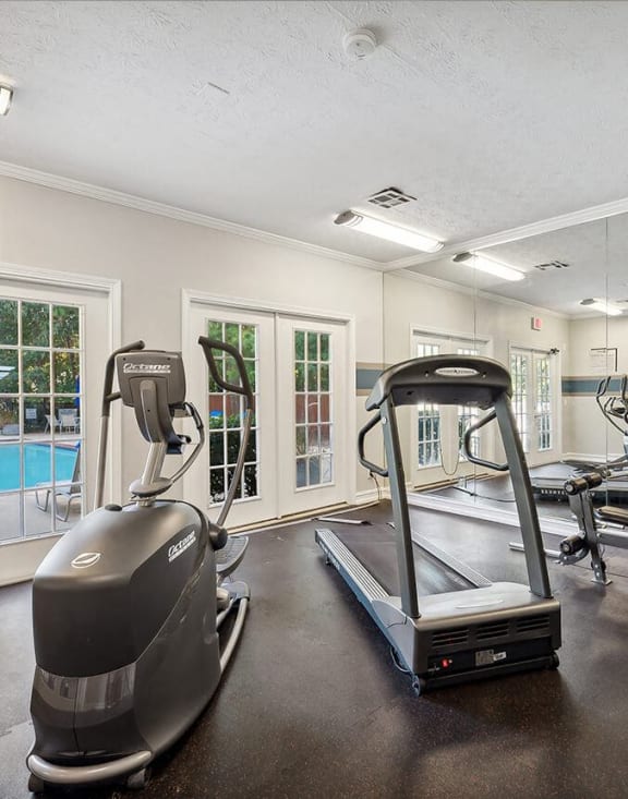 Fitness center at Paramont