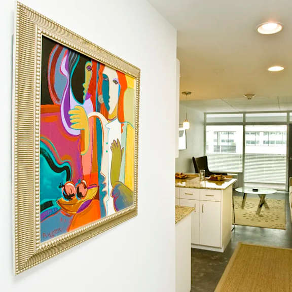 Painting In The Hallway at The Palms on Main, Columbia, SC 29201