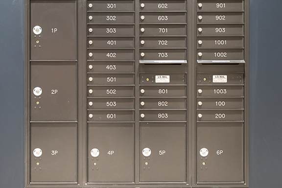 Package Locker System at 35W, Detroit, MI, 48226