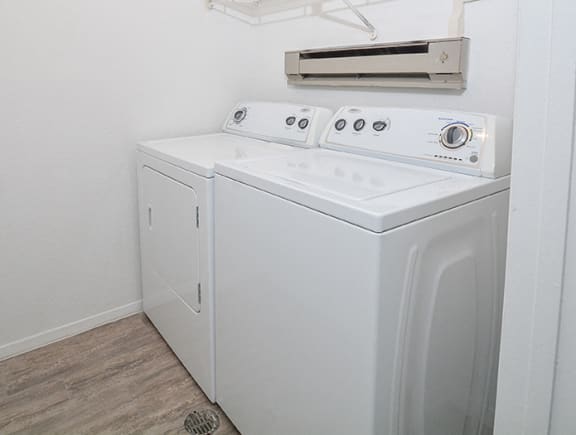 Full Size Washer and Dryer Connections