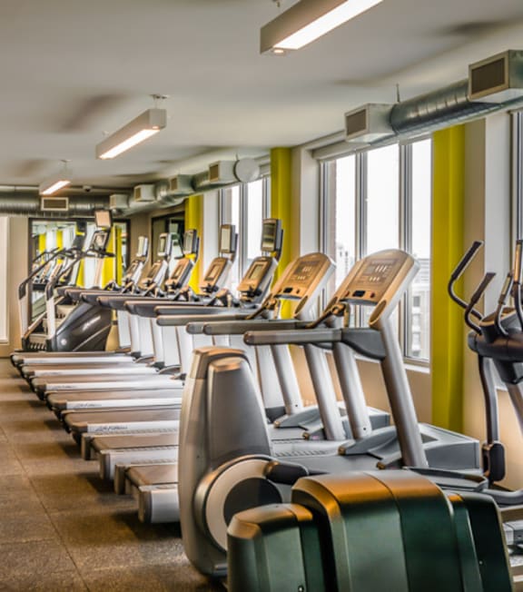 Crystal House Apartments in Arlington, Virginia Fitness Center