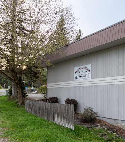 the building in which the motel is located