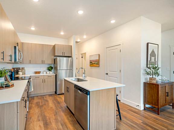  Orchard Park Townhomes Kitchen