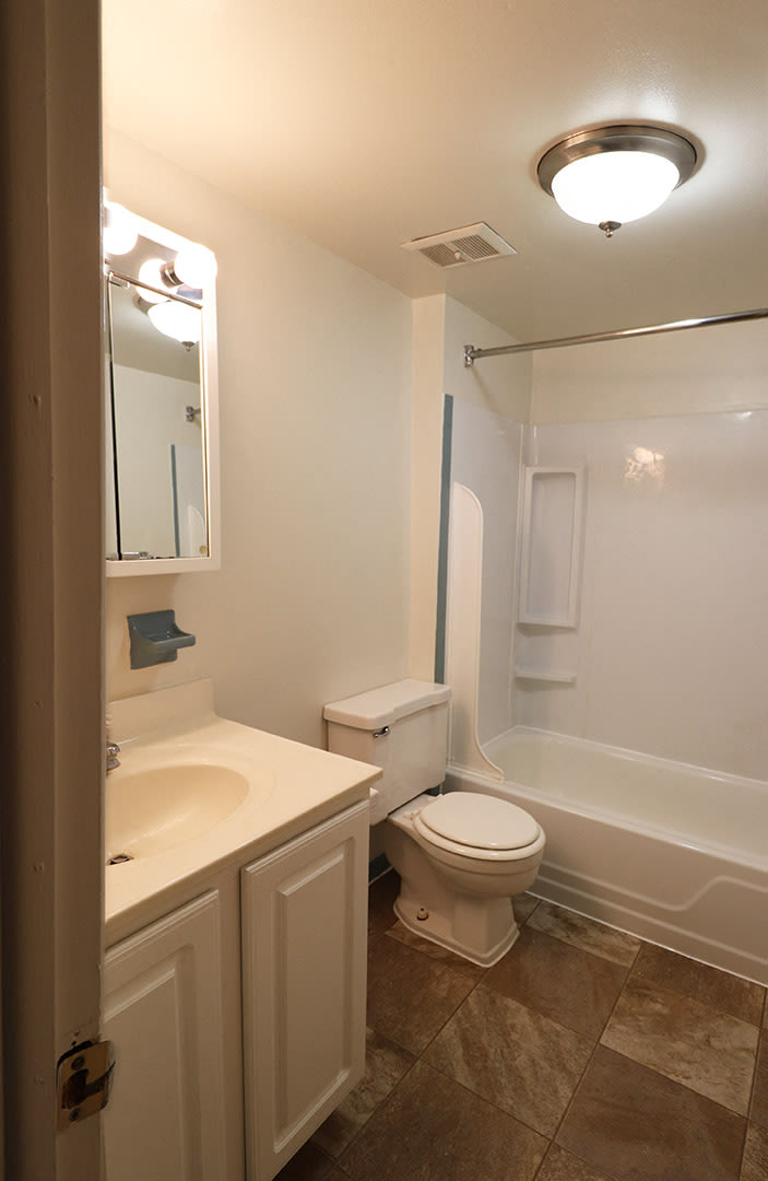 Photos and Video of Cedar Glen Apartments in Allentown, PA