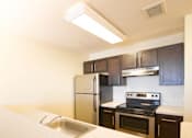 Thumbnail 9 of 11 - Kitchen and counter tops