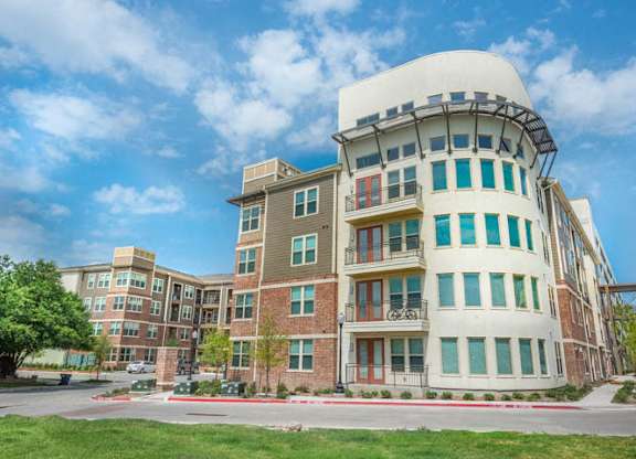 Property Exterior at Aviator West 7th, Fort Worth, TX