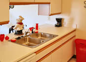 Thumbnail 10 of 19 - kitchen  at Breckenridge Estates Apartments in Lawrenceburg, KY