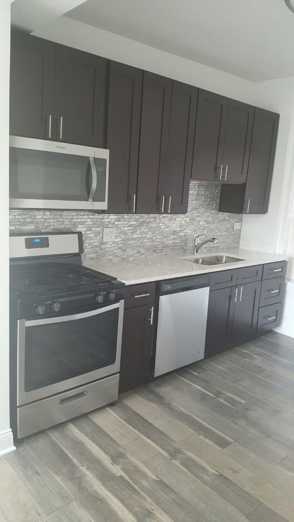 4101 N CIcero Ave Kitchen 3