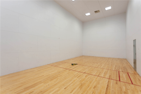 Modern Clubhouse With A Game Room at River Oak Apartments, PRG Real Estate, Louisville, 40206