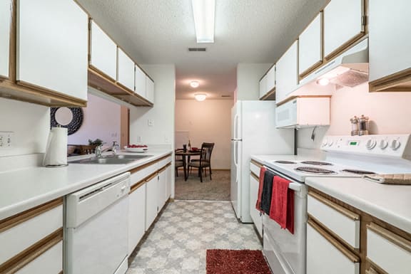 bright kitchen with lots of cabinets at The Northbrook Apartment Homes, Lincoln, NE