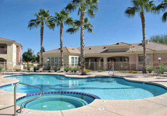 Resort style pool at The Groves, Mesa, AZ