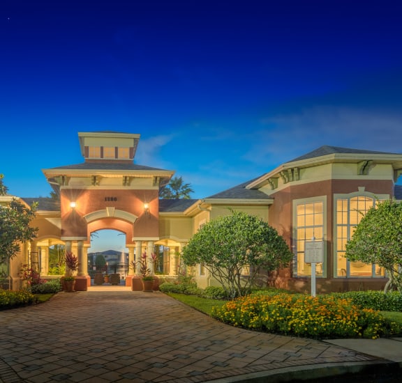 Courtney Chase Apartments in Orlando, FL