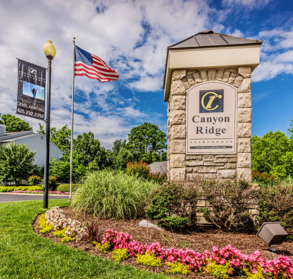 Canyon Ridge Apartments in Hermitage, TN