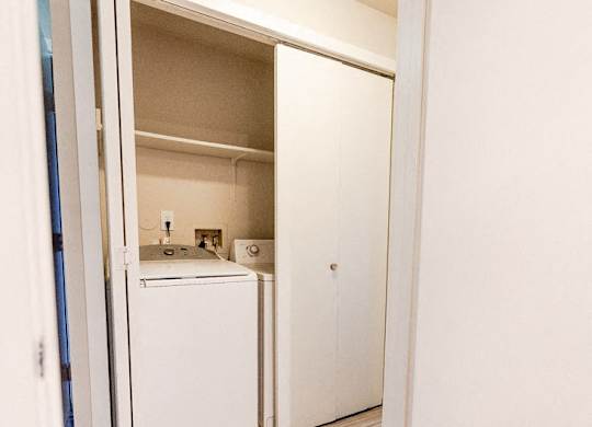 Laundry at Notch 8, Tacoma, 98444