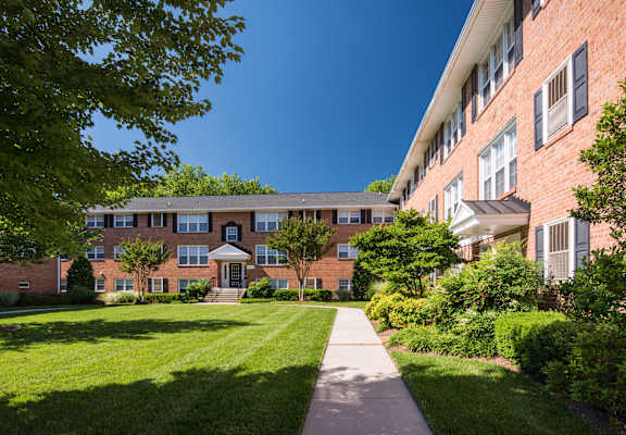 The Park at Arlington Ridge